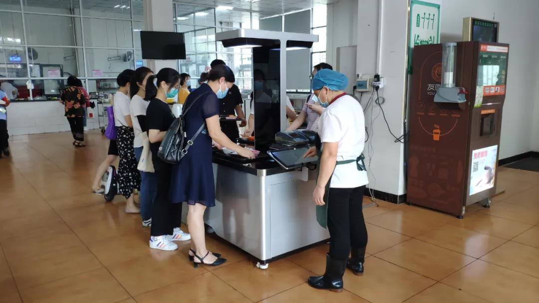 廣東省婦幼保健院食堂采用樸食科技旗下雙通道AI識別結(jié)算臺